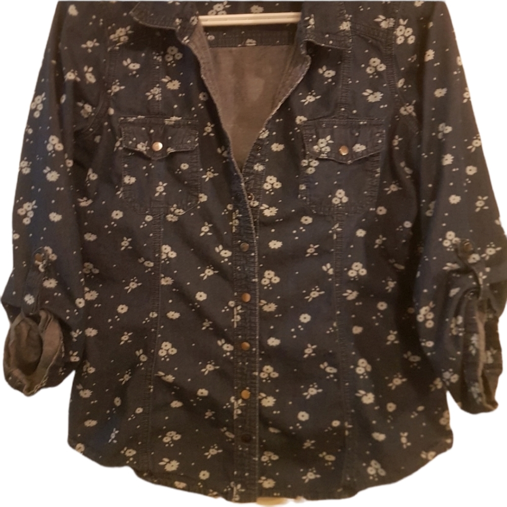 👚 Warehouse One Floral Navy Blouse